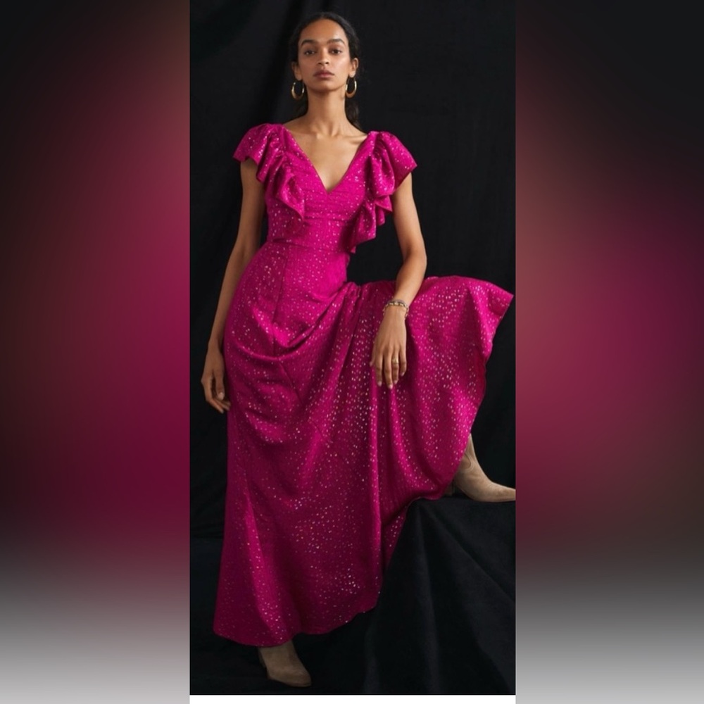 Elegant Pink Dress with Ruffle Detail